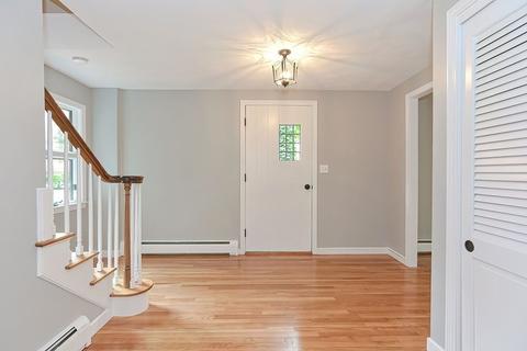 15 Breton Dr, Canton, MA 02021 photo 4