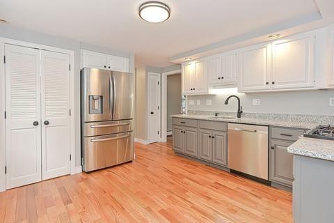 15 Breton Dr, Canton, MA 02021 photo 11