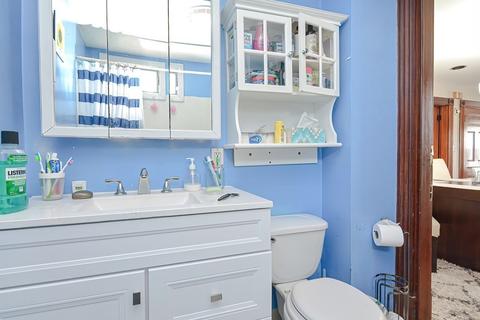 75 Cleveland Ave, Everett, MA 02149 photo 14