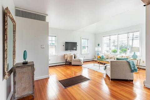 637 Washington St, Gloucester, MA 01930 photo 14