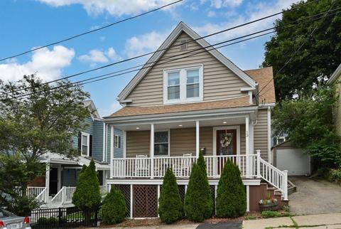 13 Jasper St, Beverly, MA 01915 photo 1