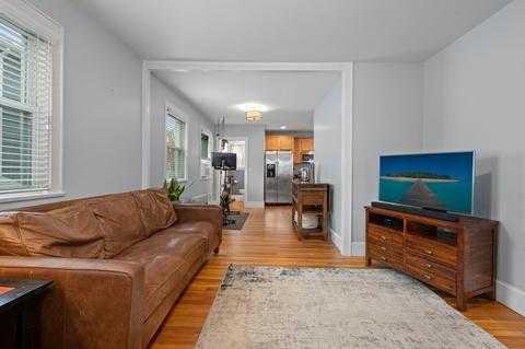 13 Jasper St, Beverly, MA 01915 photo 7