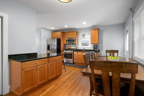 13 Jasper St, Beverly, MA 01915 photo 6