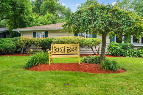 28 Colgate Rd, Beverly, MA 01915 photo 3