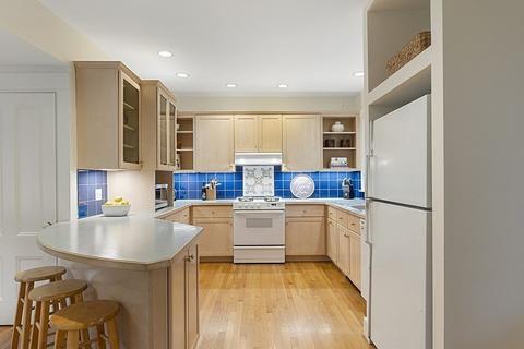 31 Central St, Acton, MA 01720 photo 9