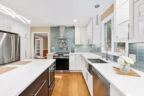 3 Farley Ln, Acton, MA 01720 photo 3