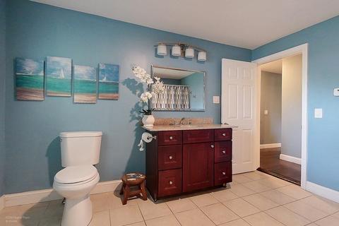 24 Buffalo, Warren, RI 02885 photo 16
