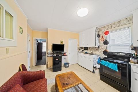 249 Everett, Boston, MA 02128 photo 4