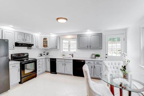 1 Gerrish Rd, Salisbury, MA 01952 photo 7