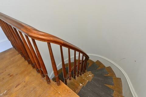 95 Cottage St, Fall River, MA 02721 photo 30