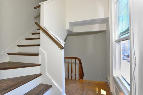 95 Cottage St, Fall River, MA 02721 photo 19