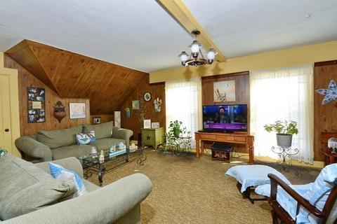 95 Cottage St, Fall River, MA 02721 photo 33