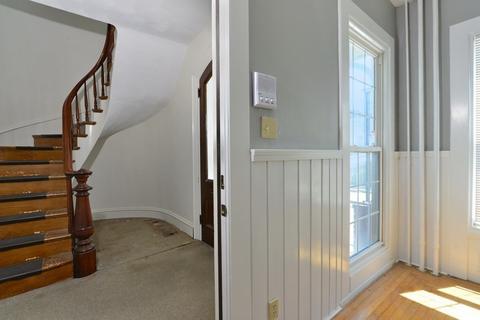 95 Cottage St, Fall River, MA 02721 photo 5