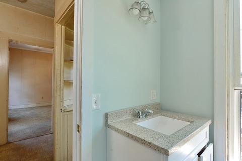 95 Cottage St, Fall River, MA 02721 photo 21