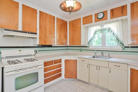 84 Winthrop St, Fall River, MA 02721 photo 8