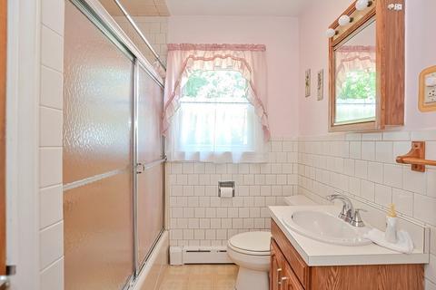 84 Winthrop St, Fall River, MA 02721 photo 19