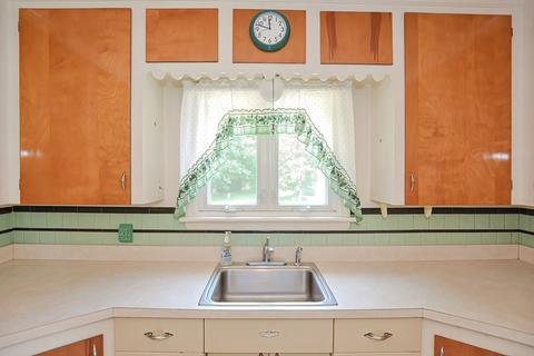 84 Winthrop St, Fall River, MA 02721 photo 10