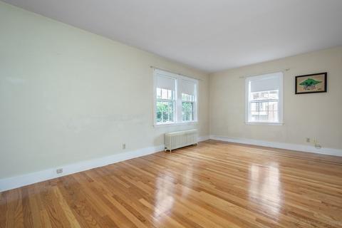 16 High St, Maynard, MA 01754 photo 6