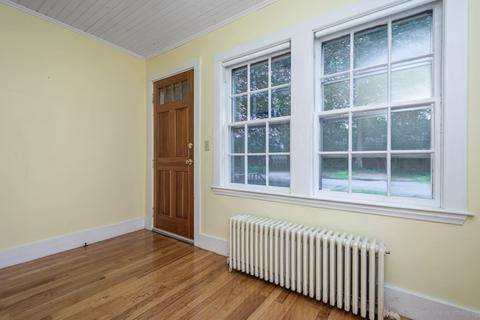 16 High St, Maynard, MA 01754 photo 3