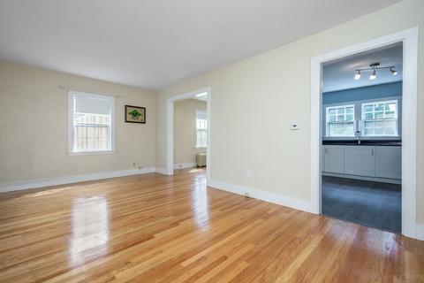 16 High St, Maynard, MA 01754 photo 7