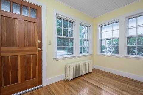 16 High St, Maynard, MA 01754 photo 4