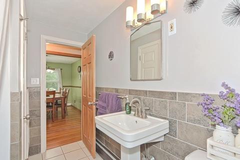 27 Winchester Ave, Worcester, MA 01603 photo 15