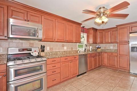 27 Winchester Ave, Worcester, MA 01603 photo 12