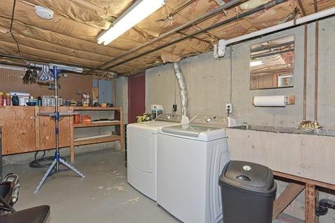 27 Winchester Ave, Worcester, MA 01603 photo 38