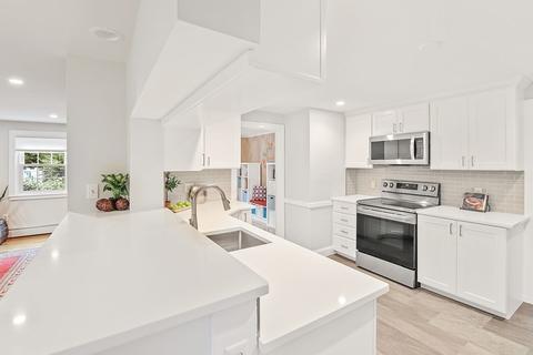 90 Laurel Dr, Needham, MA 02492 photo 12