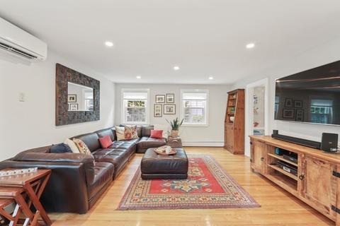 90 Laurel Dr, Needham, MA 02492 photo 16