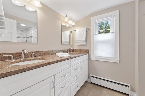 90 Laurel Dr, Needham, MA 02492 photo 25