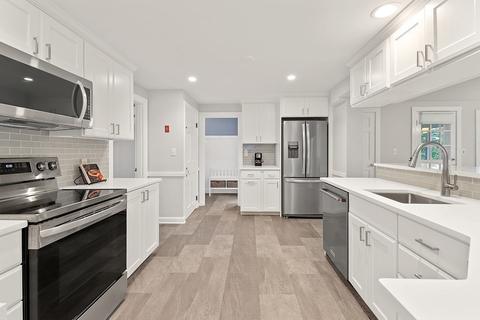 90 Laurel Dr, Needham, MA 02492 photo 10