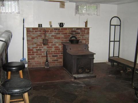 327 Morgan Rd, West Springfield, MA 01089 photo 20