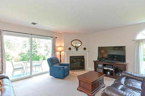 19 Garden St #101, Danvers, MA 01923 photo 16