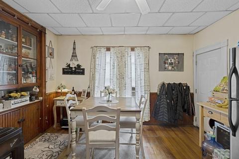 54 18th St, Fall River, MA 02723 photo 3