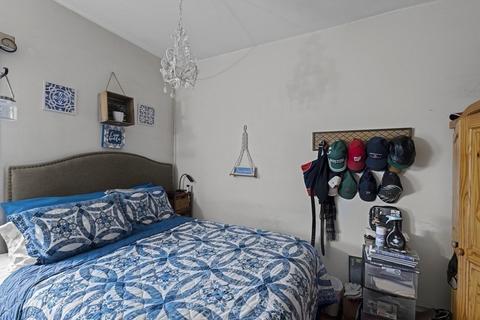 54 18th St, Fall River, MA 02723 photo 12