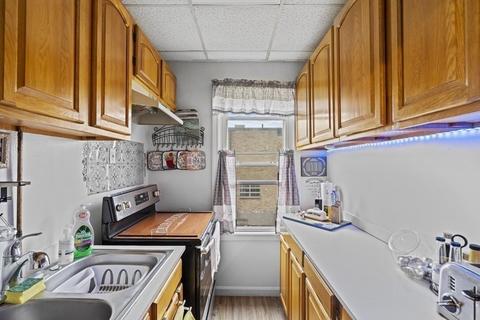 54 18th St, Fall River, MA 02723 photo 8