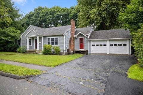 25 May St, Marblehead, MA 01945 photo 27