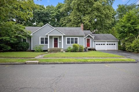 25 May St, Marblehead, MA 01945 photo 1