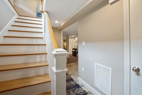 25 May St, Marblehead, MA 01945 photo 19