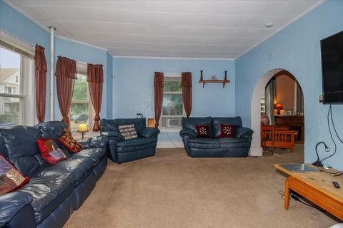 14 Wilbraham Ave, Springfield, MA 01109 photo 7