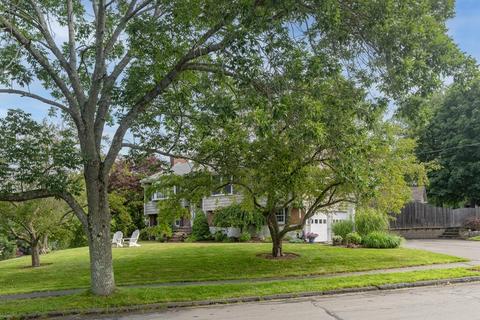 51 Mohawk St, Danvers, MA 01923 photo 40