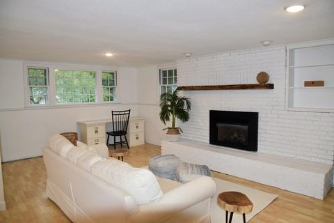 51 Mohawk St, Danvers, MA 01923 photo 15