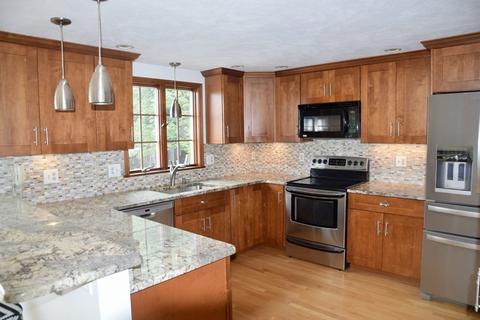 51 Mohawk St, Danvers, MA 01923 photo 11