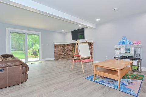 5 Stephen St, Norton, MA 02766 photo 6