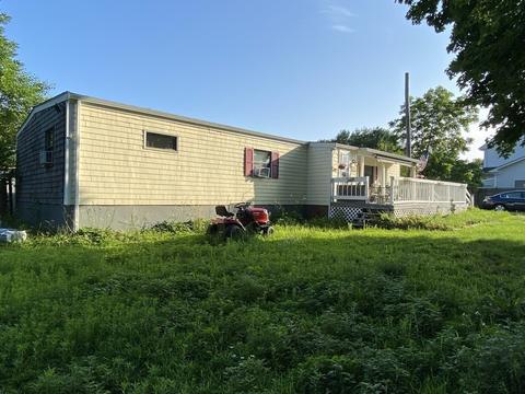 56 Anthony St, Acushnet, MA 02743 photo 2