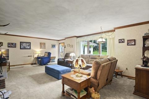 11 Mikes Way, Webster, MA 01570 photo 6