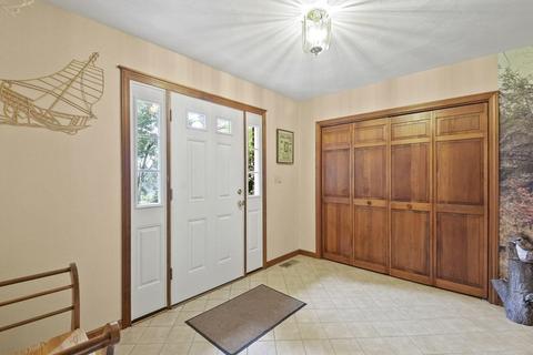 11 Mikes Way, Webster, MA 01570 photo 5
