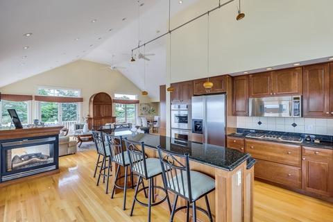 26 Midledge Ave, Hull, MA 02045 photo 14