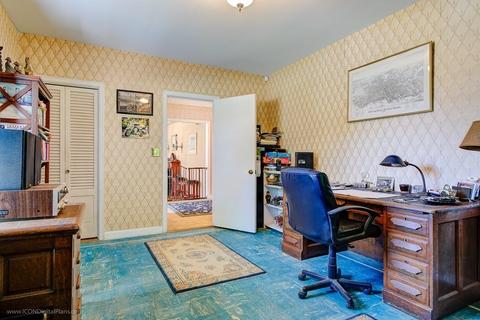 330 Harvard St, Fall River, MA 02720 photo 18